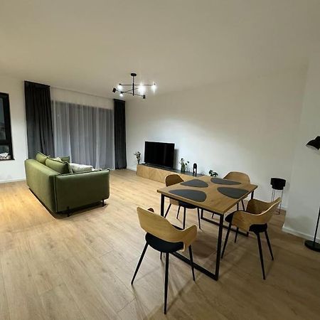 Modern 2 Rooms Apartment With Free Parking 克卢日-纳波卡 外观 照片